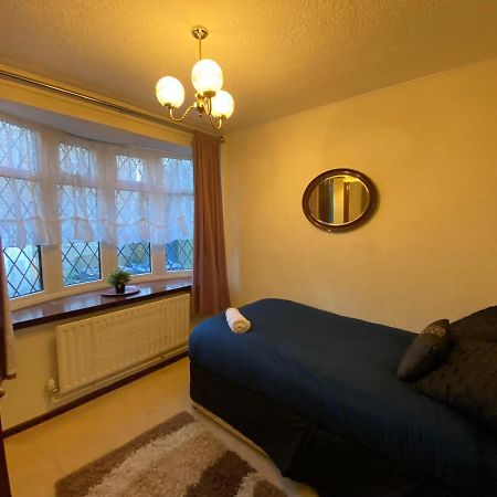 Serene 4Br In Harborne Close To Qe Hospital, Harborne Centre Birmingham Exterior foto