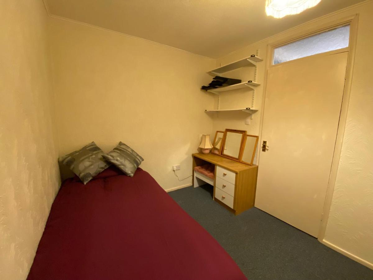 Serene 4Br In Harborne Close To Qe Hospital, Harborne Centre Birmingham Exterior foto